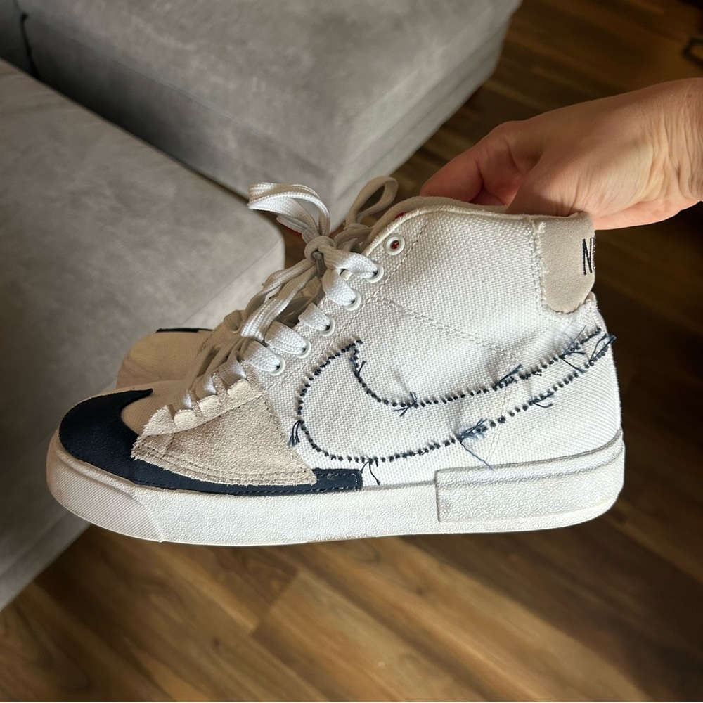 SOLD‼️Nike SB Zoom Blazer Mid Hack Pack - White